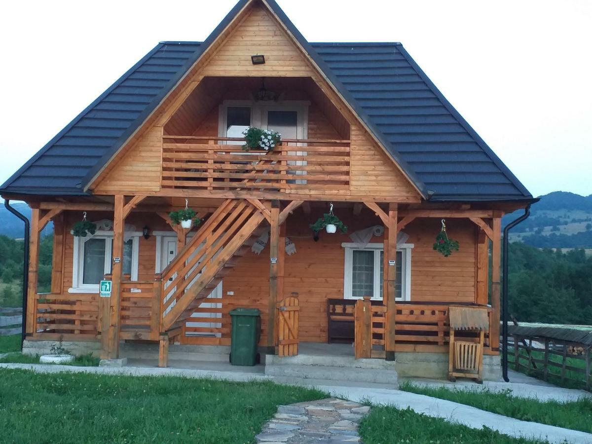 Willa Casa Cupcea Budeşti Zewnętrze zdjęcie
