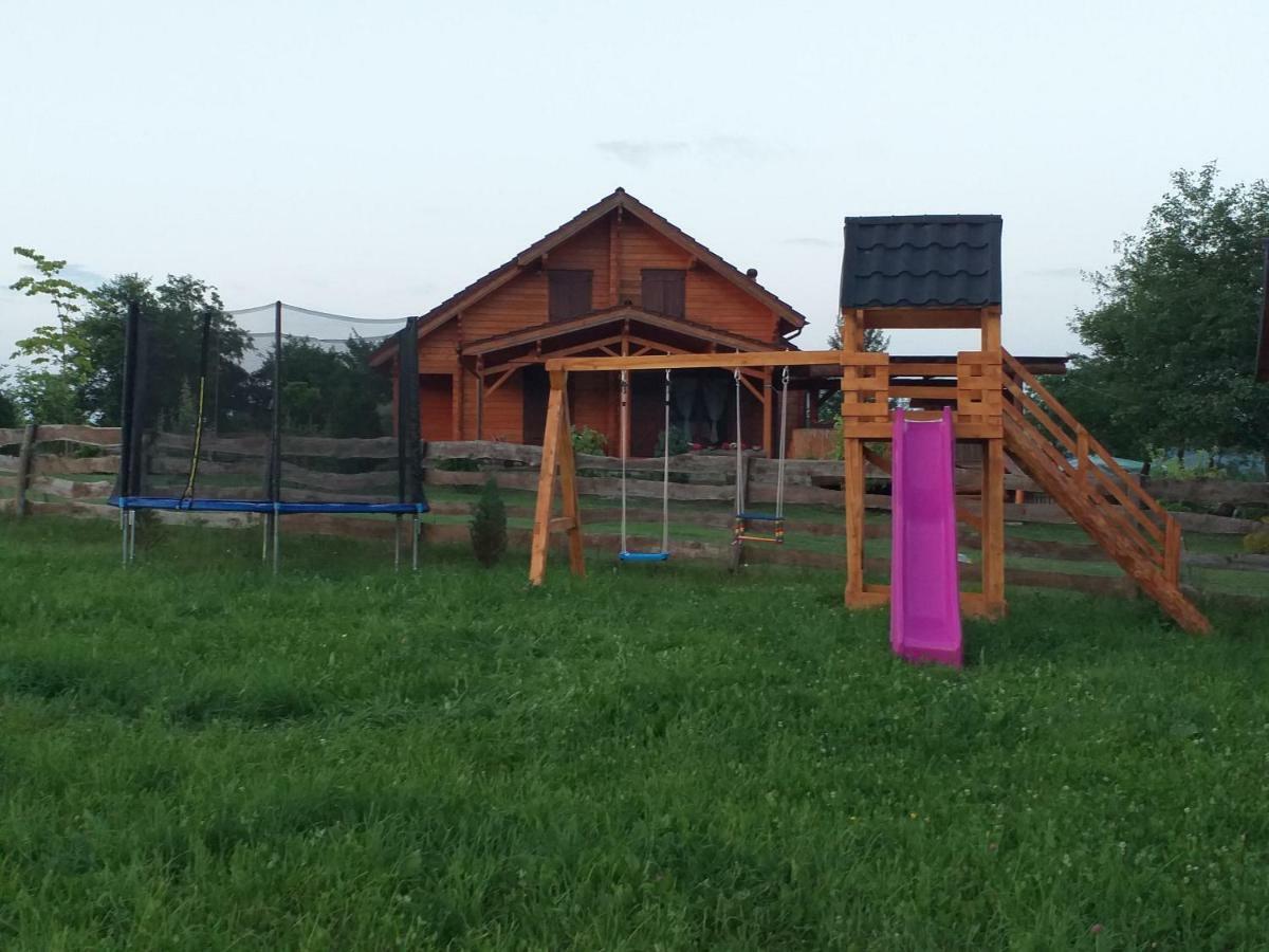 Willa Casa Cupcea Budeşti Zewnętrze zdjęcie